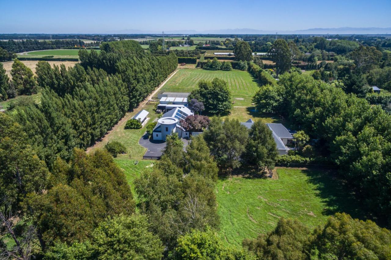 Bond Estate Luxury Accommodation Christchurch Dış mekan fotoğraf