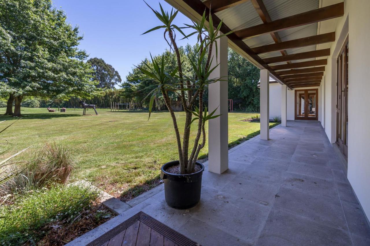 Bond Estate Luxury Accommodation Christchurch Dış mekan fotoğraf